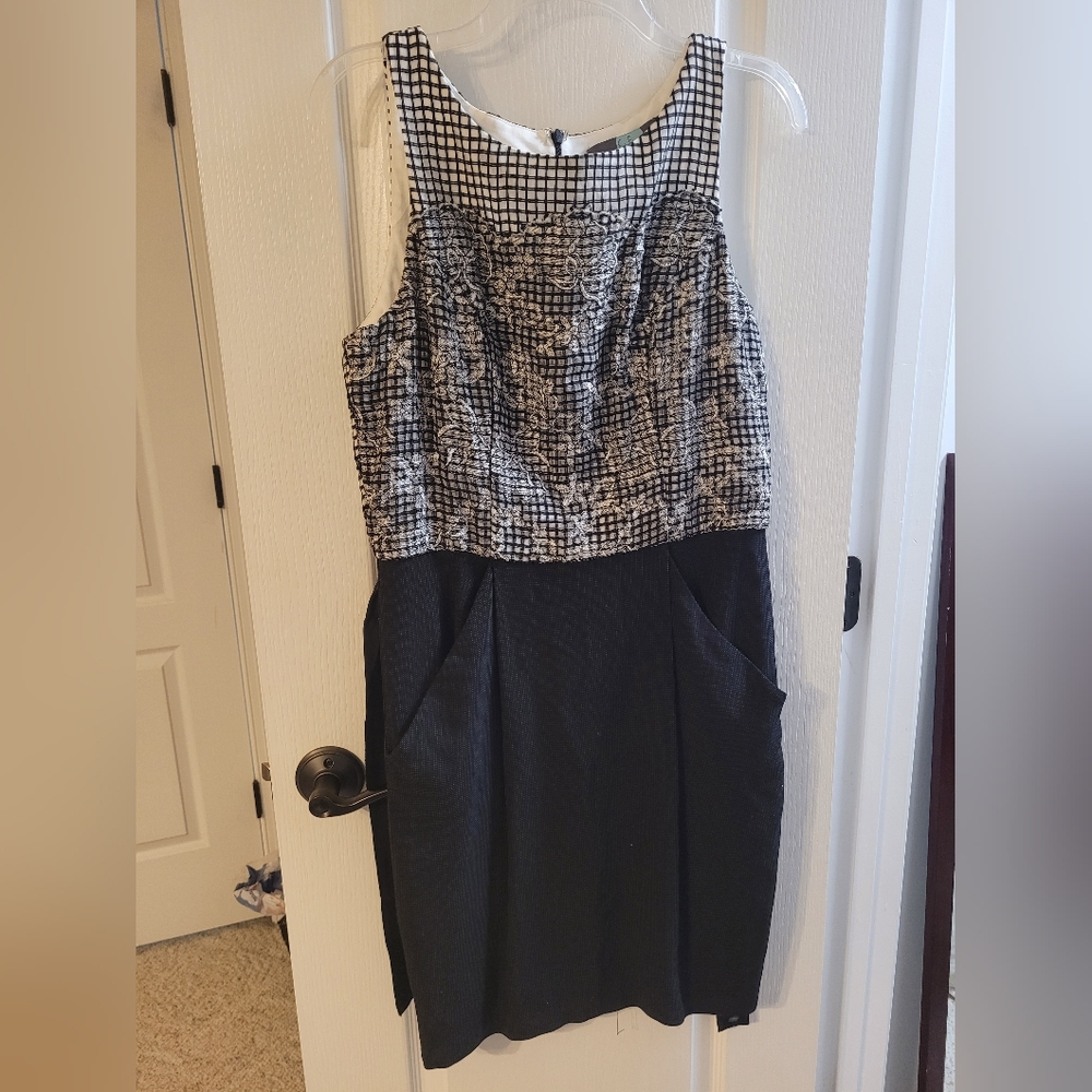 Eva Franco Size 12 Black And White Floral Dress